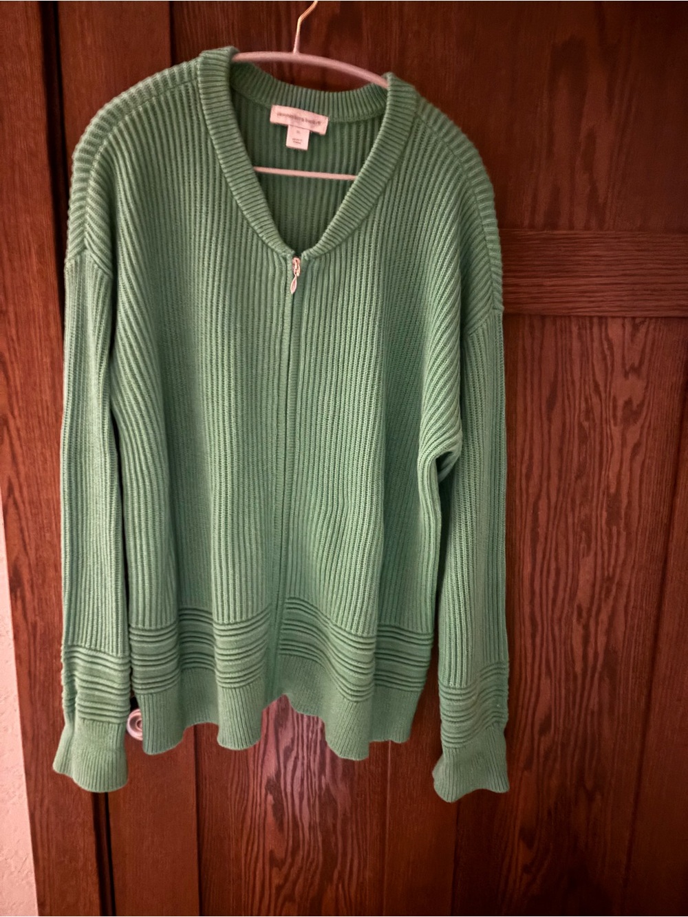 Christopher & Banks Green Ribbed Front Zip Sweater. XL